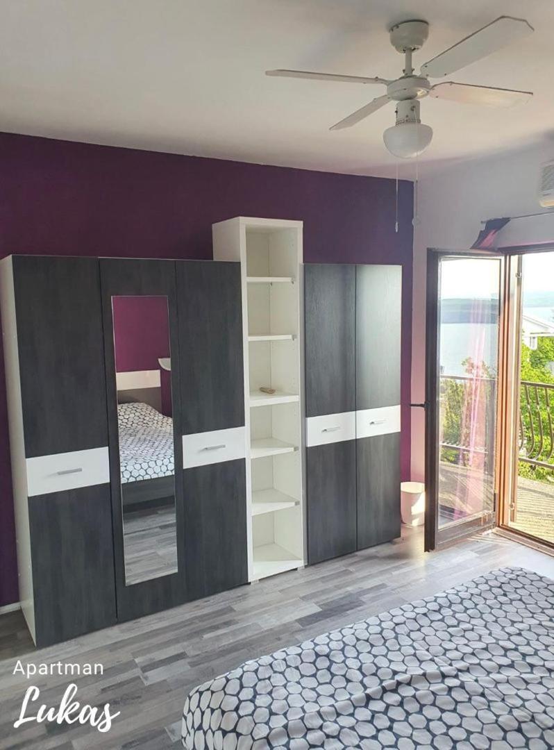 Apartmani Mazzarolli Jadranovo Chambre photo
