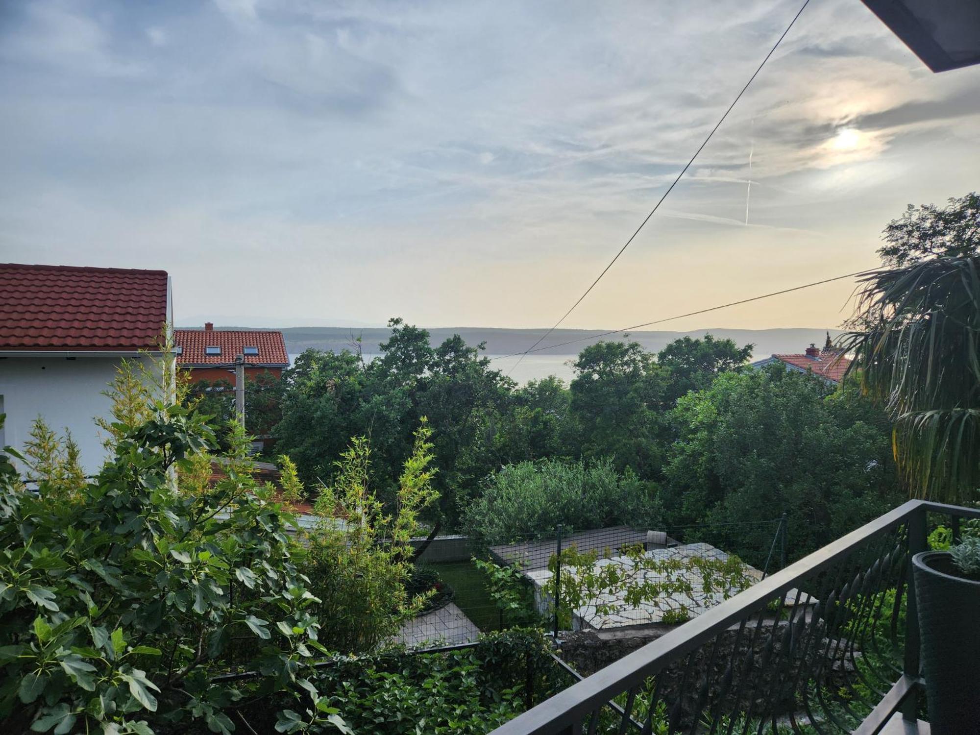 Apartmani Mazzarolli Jadranovo Extérieur photo